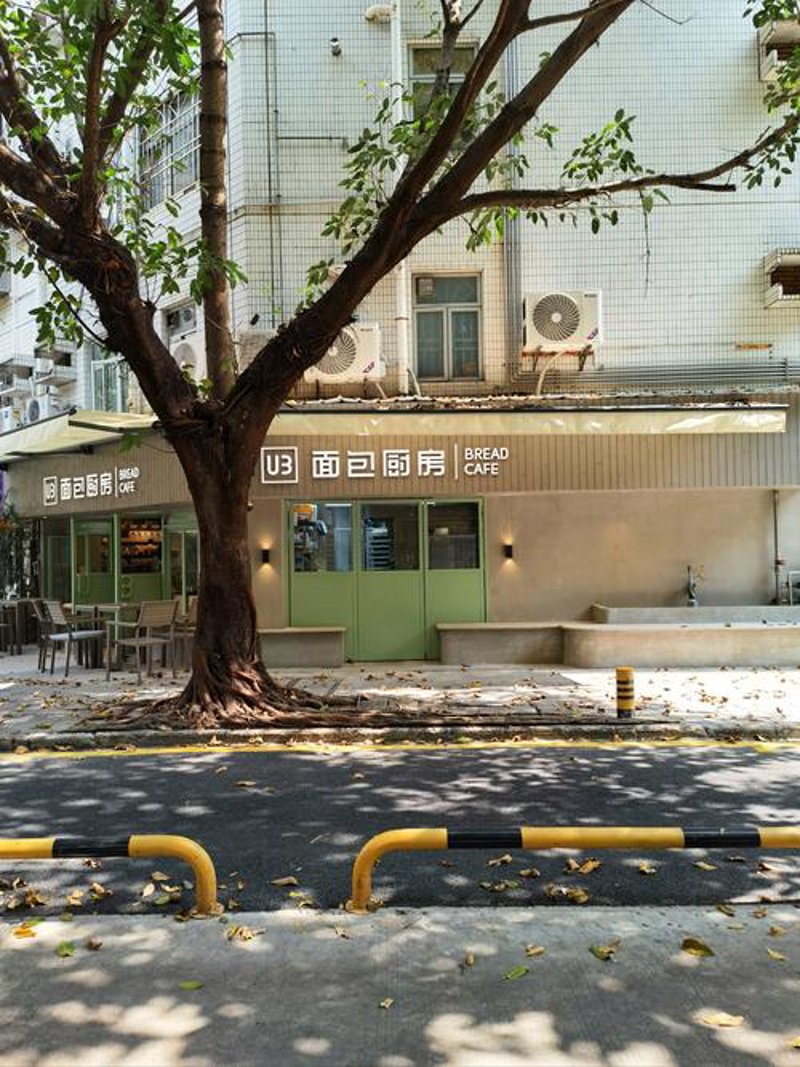 深圳店铺装修：打造城市名片的新路径